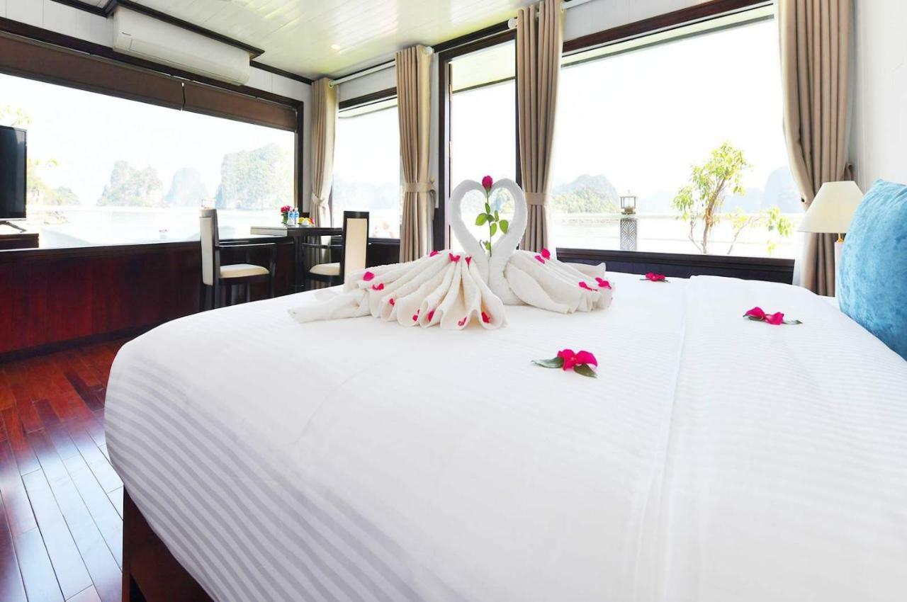 Halong Sapphire Cruise Hotell Nan Giang Exteriör bild