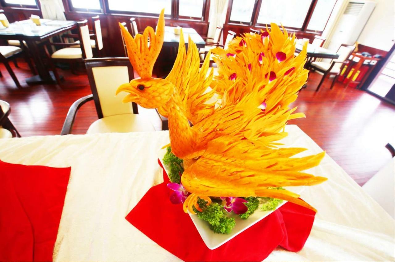 Halong Sapphire Cruise Hotell Nan Giang Exteriör bild