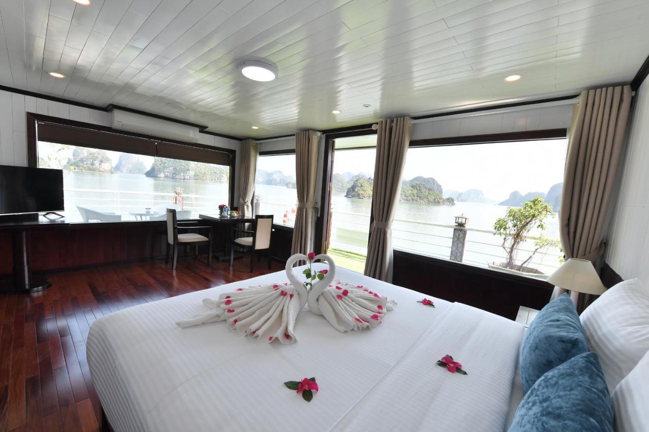 Halong Sapphire Cruise Hotell Nan Giang Exteriör bild
